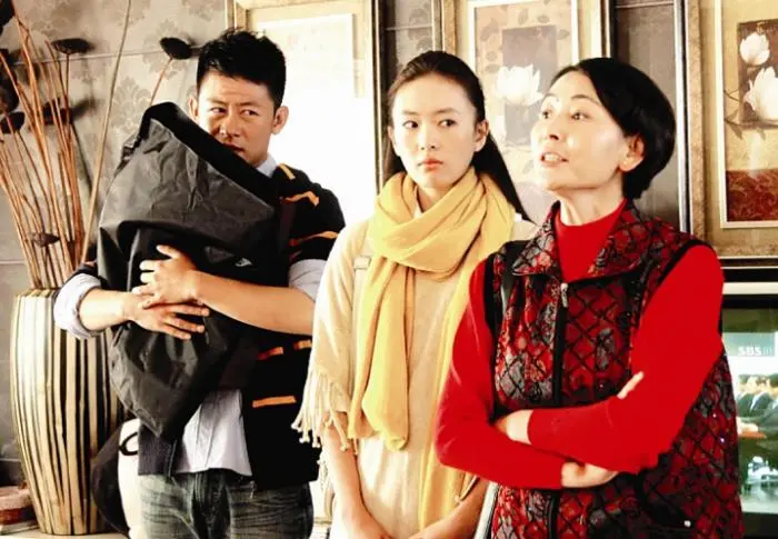 婆婆总是不敲门进入我的房间,怎么让老公出面解决这个问题?